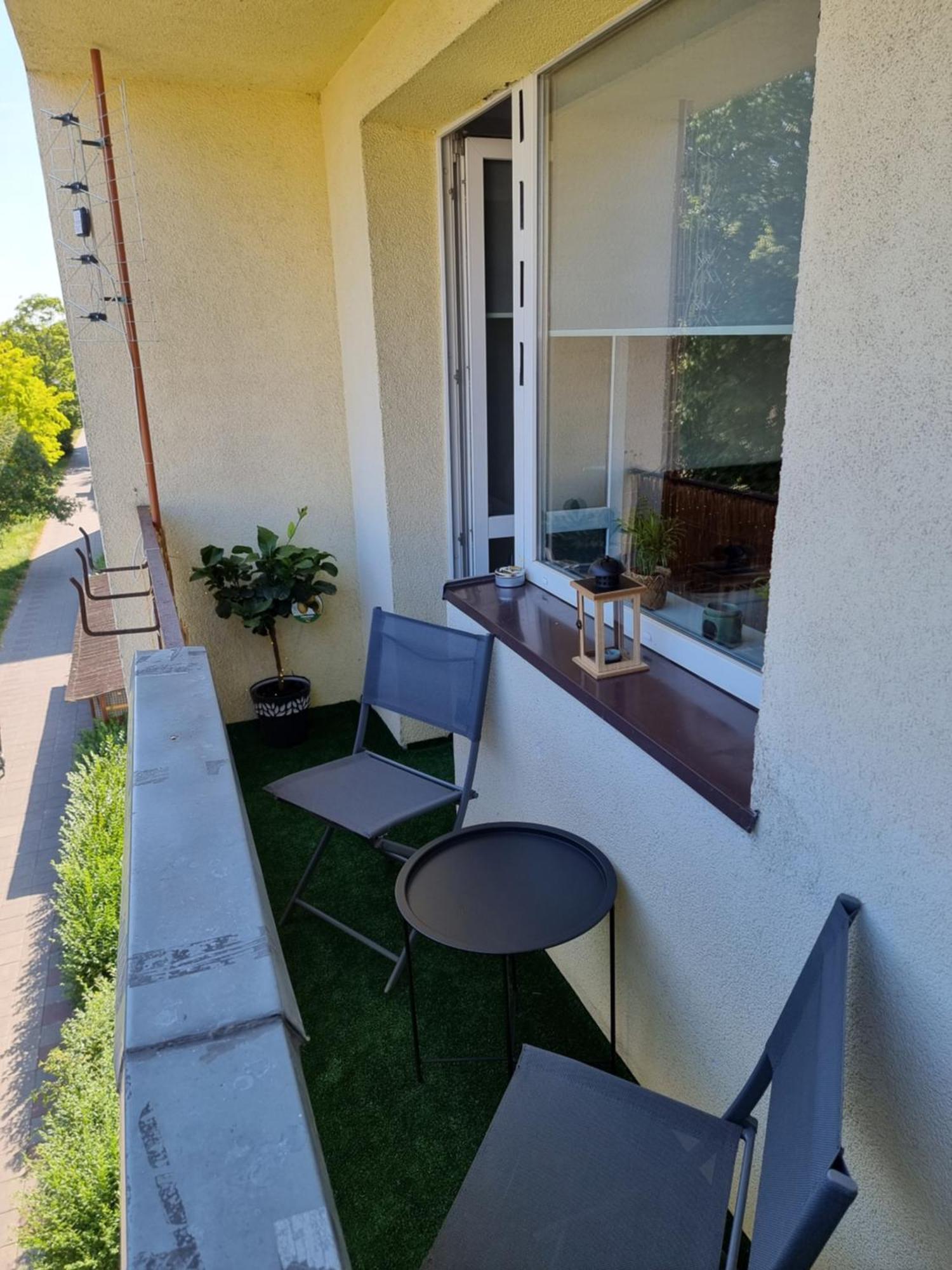 Apartament Dwupokojowy Z Balkonem Swinoujscie Luaran gambar